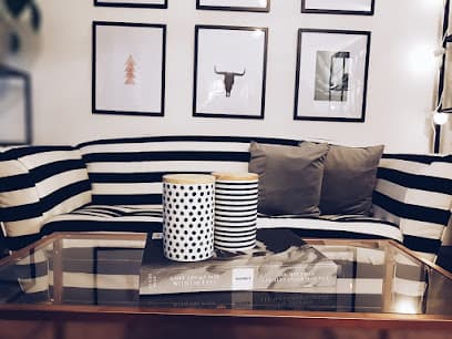 Sarah Fox Style Make Up Hair